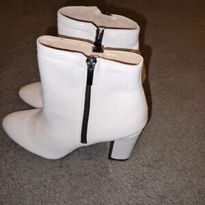 Boots Elegant White Heeled Boots